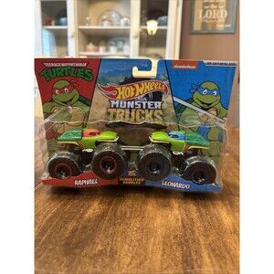 Hot Wheels Monster Trucks Teenage Mutant Ninja Turtles Raphael & Leonardo NEW